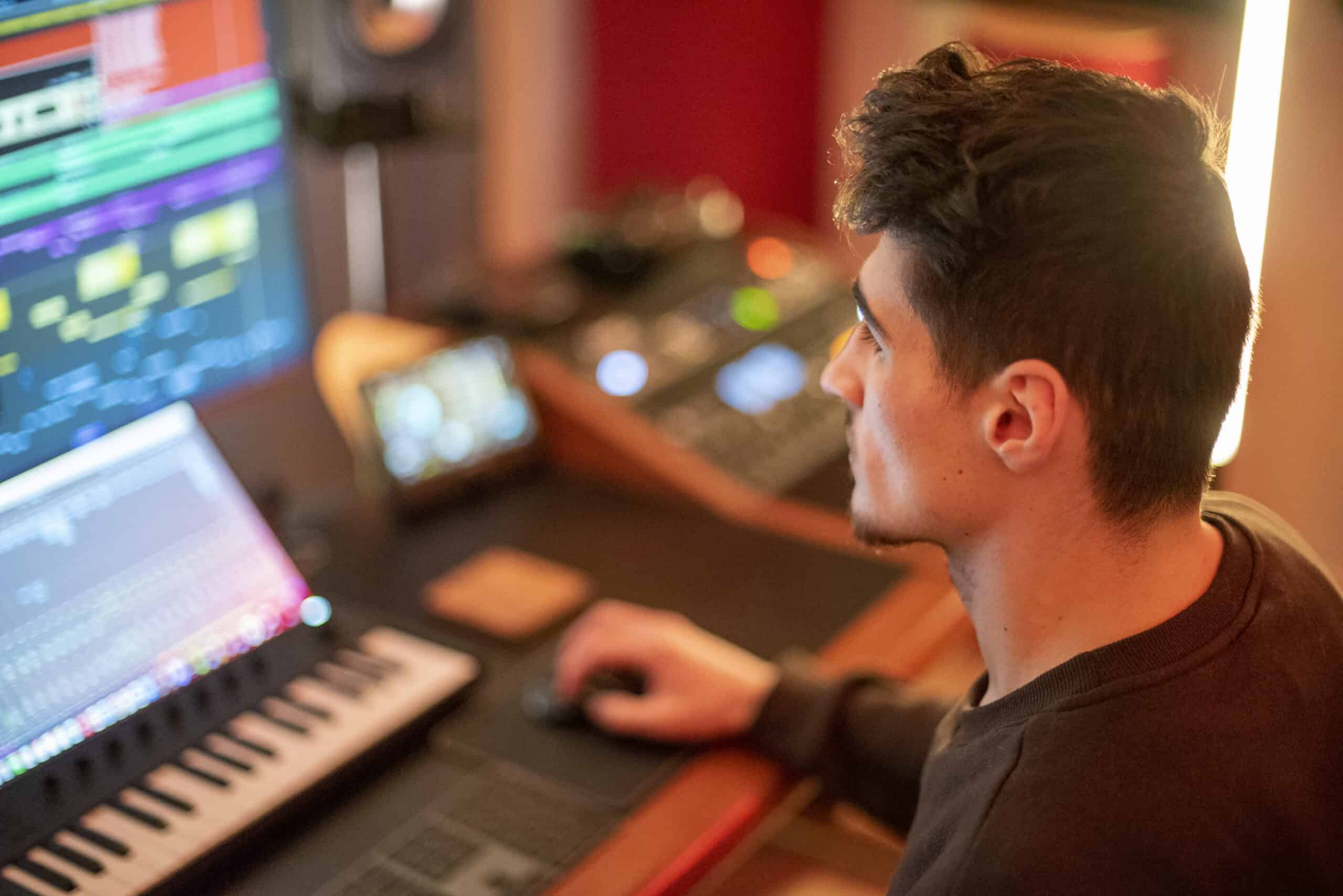 Tonstudio Bamberg Daniel am Editing.